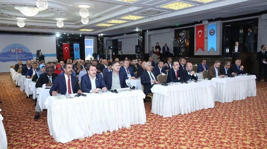 Uluslararası Sağlık Ve Sosyal Hizmet &Ccedil;alışanları Sendikaları Sempozyumu Başladı