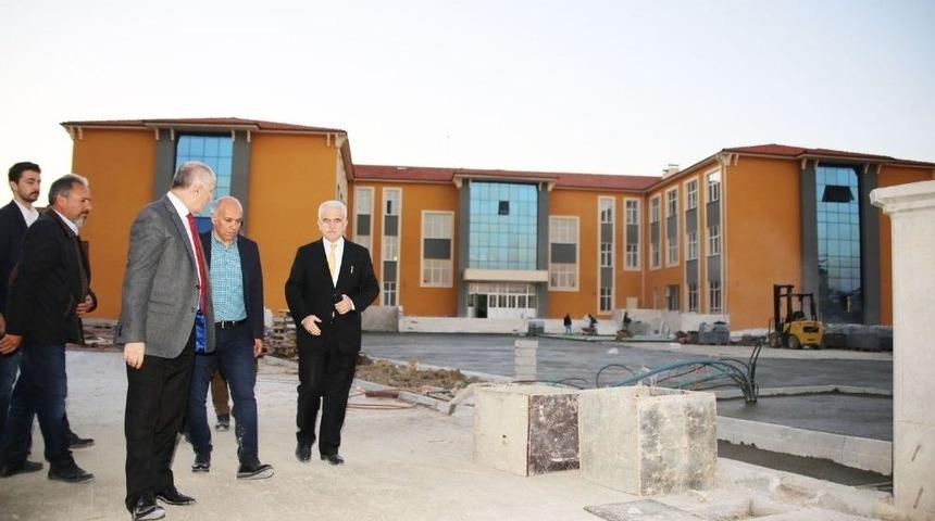 Karaman’da Okul İnşaatları Gezildi