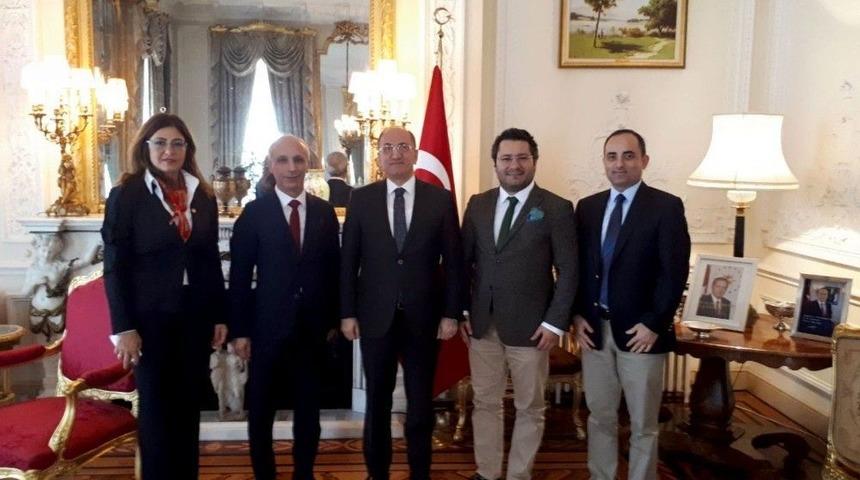 Mektebim D&uuml;nyaya A&ccedil;ılıyor