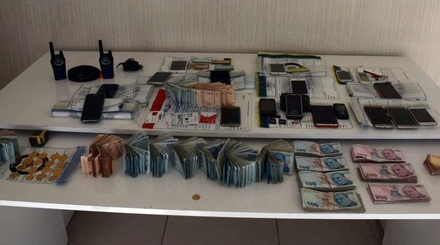 Aydın&rsquo;da Dolandırdılar, Urfa&rsquo;da Yakalandılar