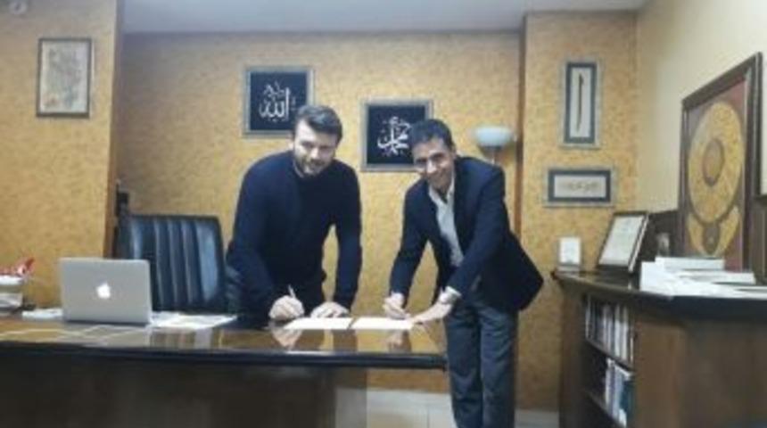 Eğitim Bir-sen &Uuml;yelerini S&ouml;mestr Tatilinde Umre&rsquo;ye G&ouml;nderecek