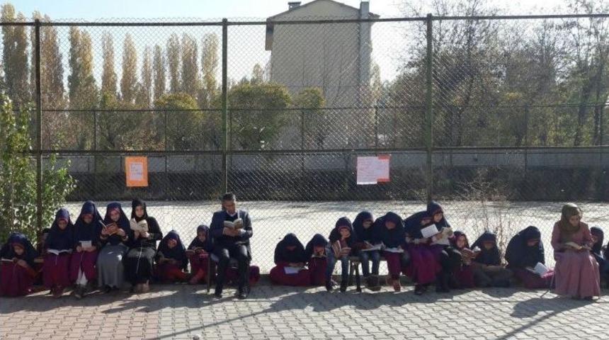 Said Nursi&rsquo;de Kitap Okuma Etkinliği