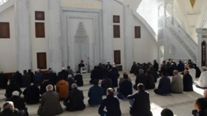 Şehitler İ&ccedil;in Mevlit Okutuldu