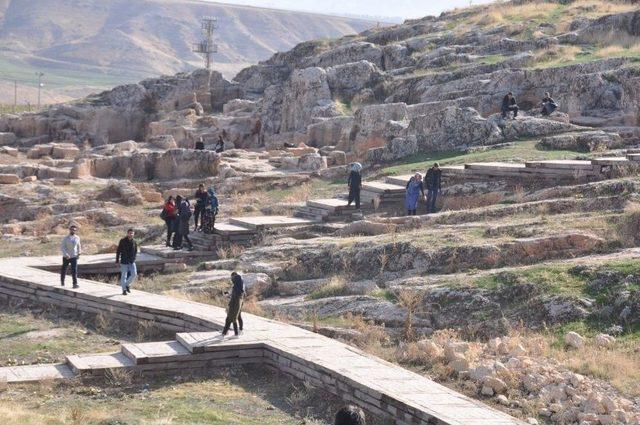 Öğrenciler Perre Antik Kente Hayran Kaldı 1