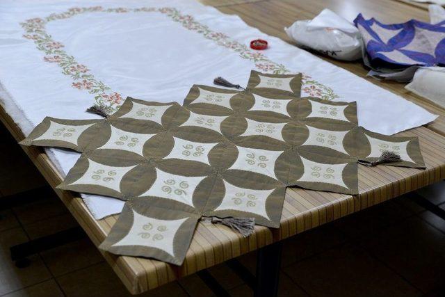 Şarhöyüklü Kadınlar Mefruşat Kursunda Buluşuyor 1