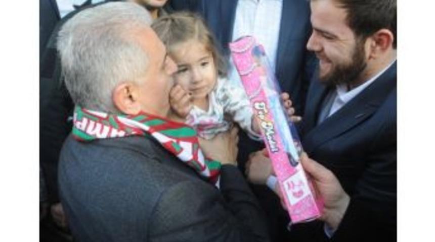 Başbakan Binali Yıldırım Cizrelilere M&uuml;jde Verdi