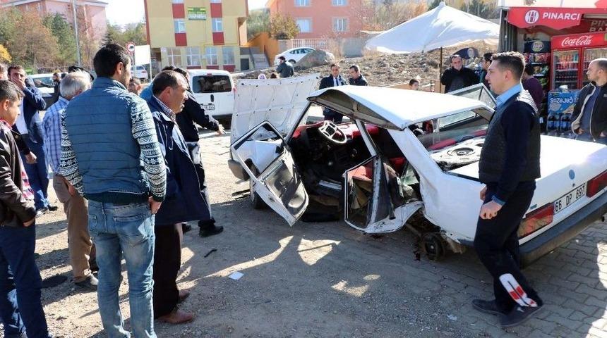 Yozgat’ta Trafik Kazası: 1 Ölü, 3 Yaralı