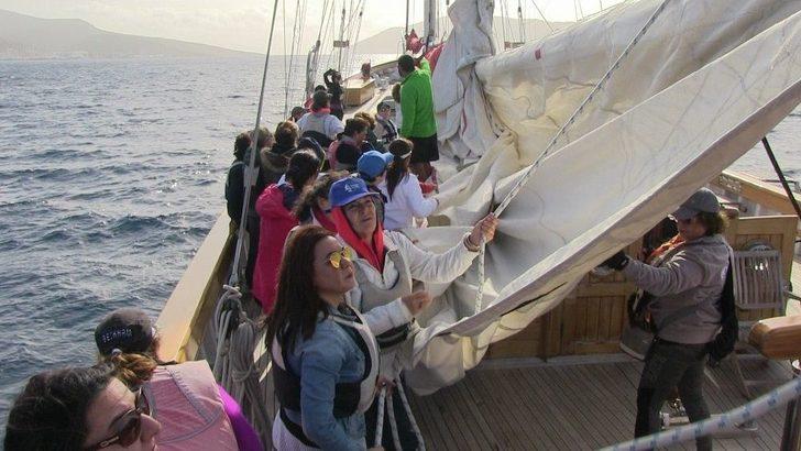 Ev Kadınları Yelken Açıp Dümen Başına Geçti G1