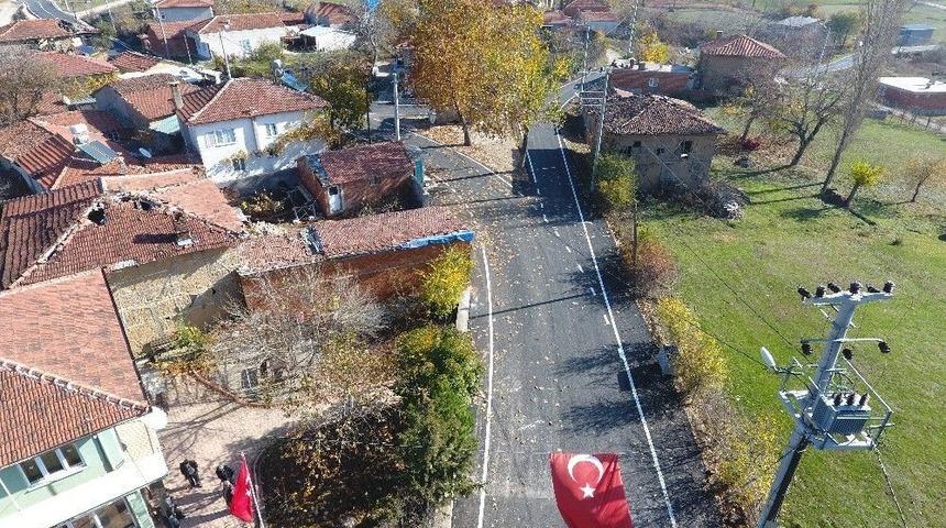 Mahalleye Dönüşen Köylere Hizmet Yağıyor