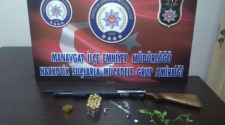 Manavgat&rsquo;ta Uyuşturucu Taciri Tutuklandı