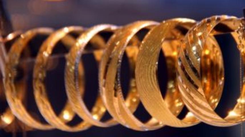 Altın, Yatırımcısına Y&uuml;zde 22 Kazandırdı