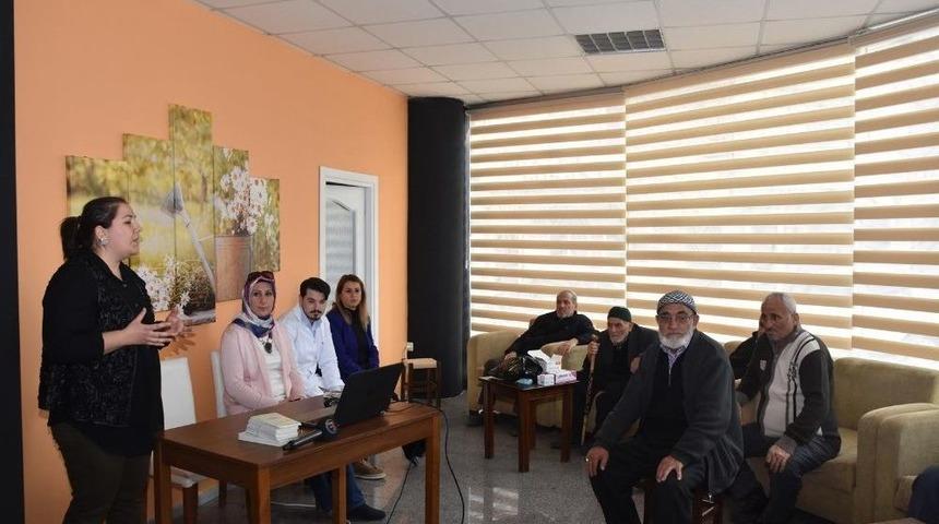 &Uuml;cretsiz Kan Şekeri &Ouml;l&ccedil;&uuml;m&uuml; Yapıldı