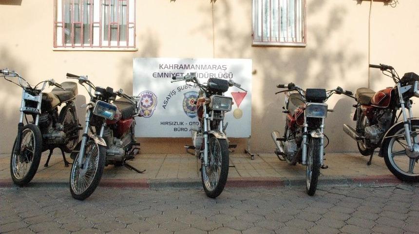 Polis 5 &Ccedil;alıntı Motosikleti Buldu