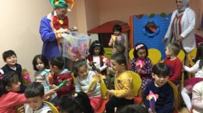 Nino&rsquo;da Tiyatro Ş&ouml;leni