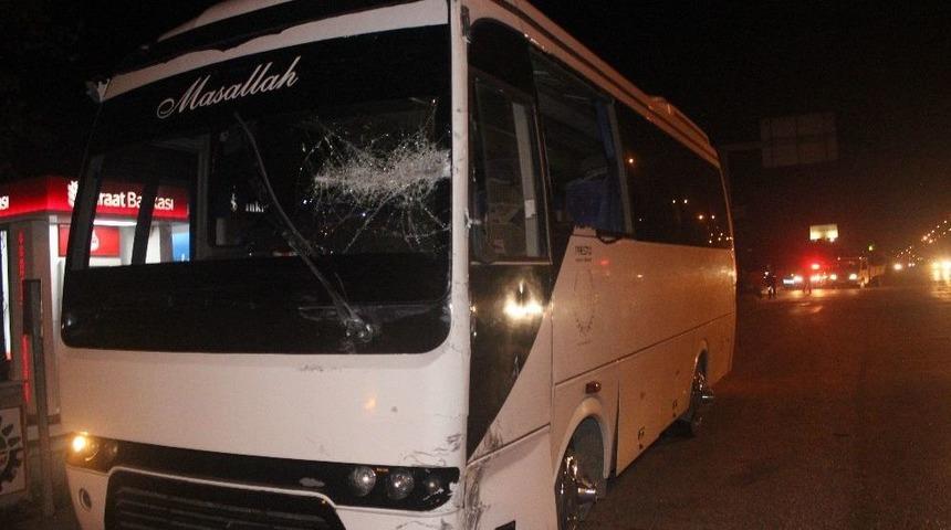 İşçileri Taşıyan Servis İle Tır Çarpıştı: 7 Yaralı