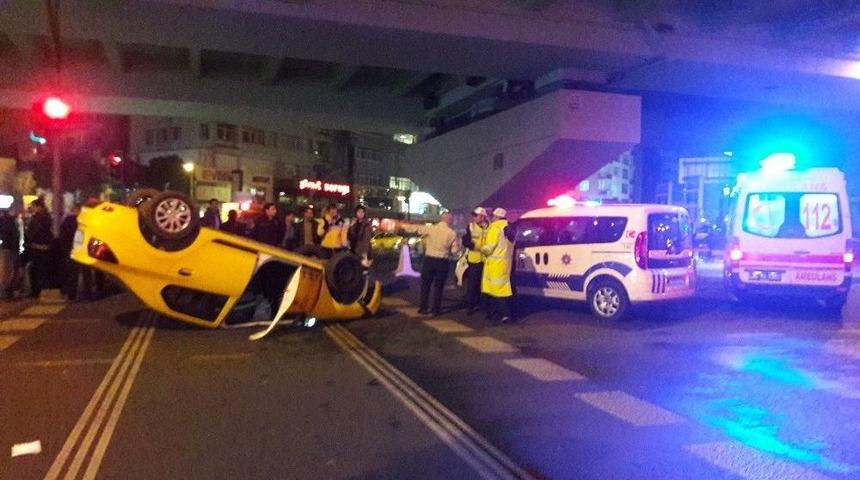 Takla Atan Taksiden Burnu Bile Kanamadan Çıktı