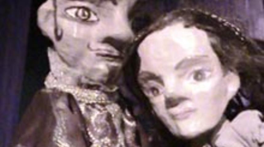 Romeo ve Juliet Kukla Oyunu