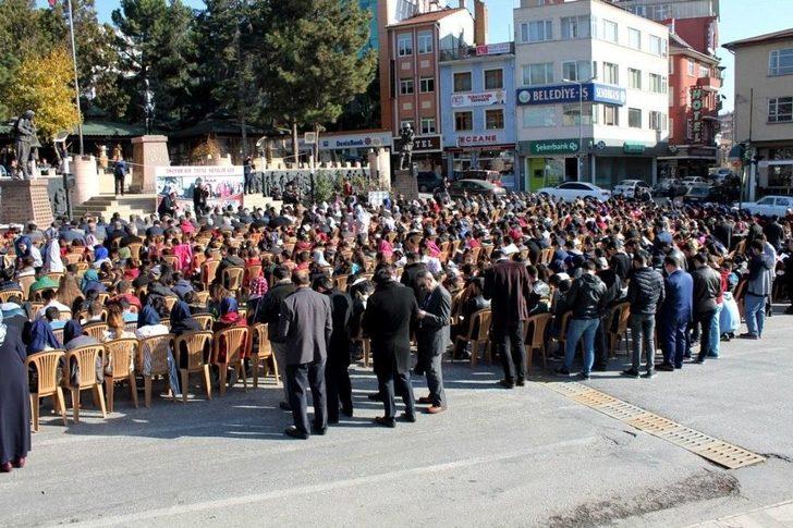 Tosya’da 5 Bin Kişi Aynı Anda Kitap Okudu G5