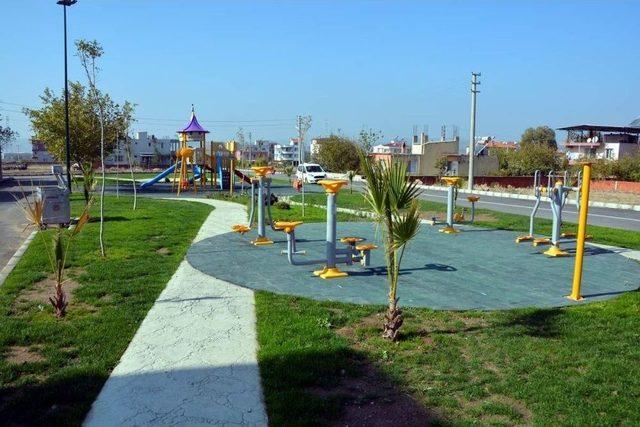 Aliağa Belediyesinden Helvacı’ya İki Modern Park