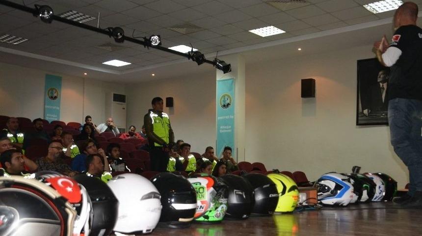 Aliağa&rsquo;da Motosiklet Tutkunlarına Eğitim