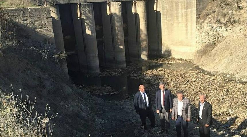 Başkan &Ouml;zkan, Kanal Islah &Ccedil;alışmalarını İnceledi