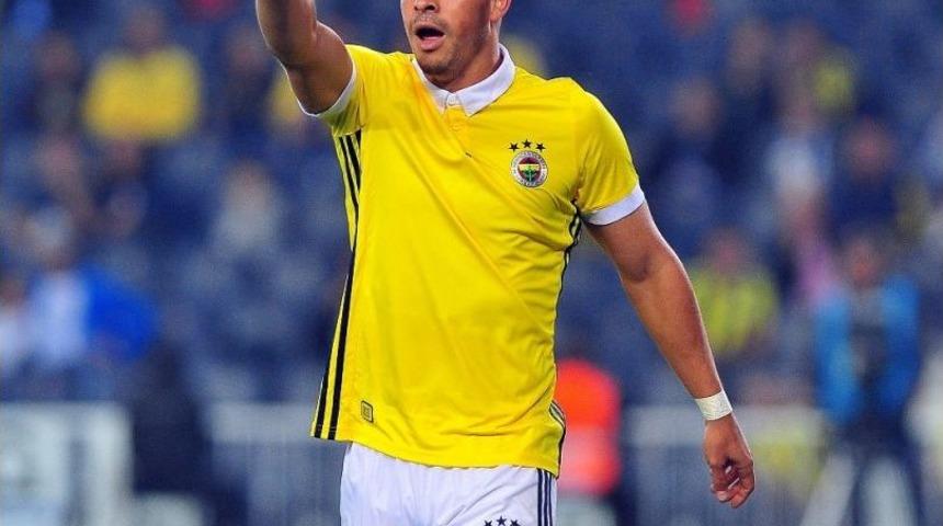 Giuliano Bir Alex Değil