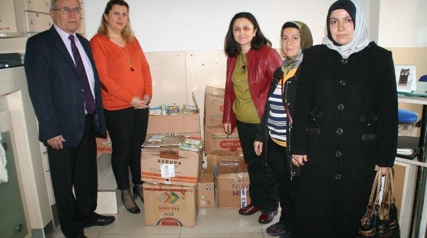 Viranşehir De Okuyan &Ouml;ğrencilere Hediye Kitap