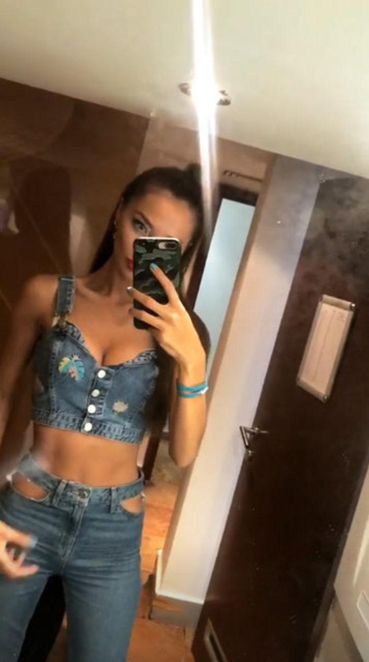 Cansu Taşkın'dan dekolte şov!  G3