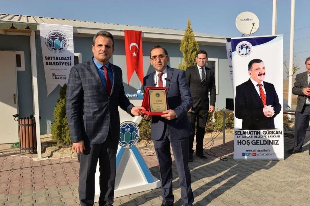 Bin 500 Fidan Toprakla Buluşturuldu