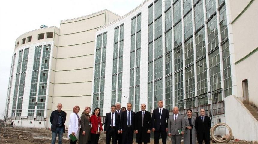 Yeni &Ccedil;arşamba Devlet Hastanesi İnşaatı 6 Ay İ&ccedil;inde Tamamlanacak