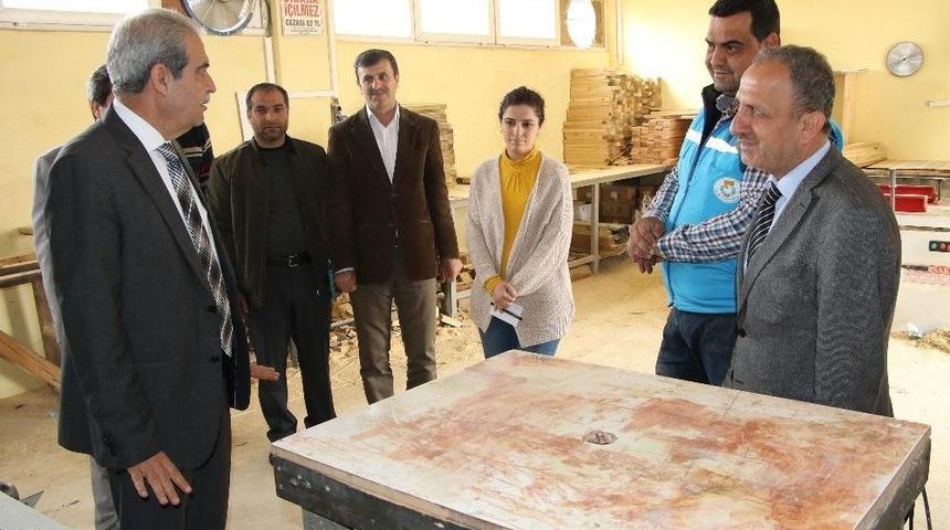 Demirkol Geri D&ouml;n&uuml;ş&uuml;m At&ouml;lyesinde İncelemelerde Bulundu