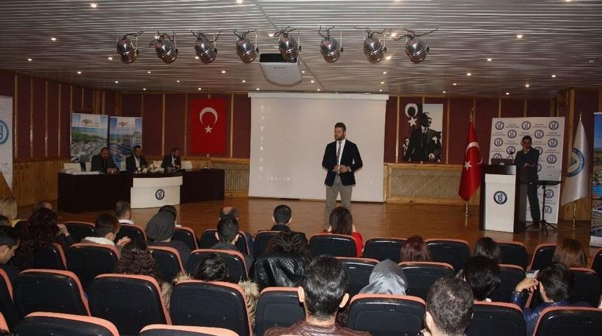 Turizm &Ouml;ğrencileri Sekt&ouml;r Y&ouml;neticileri İle Buluştu