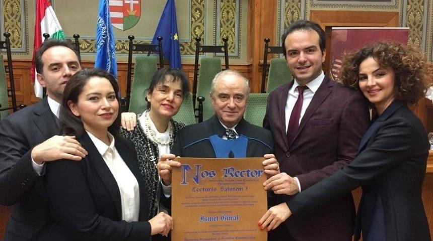 Macaristan Pecs &Uuml;niversitesi&rsquo;nden İsmet G&uuml;ral&rsquo;a Fahri Doktora