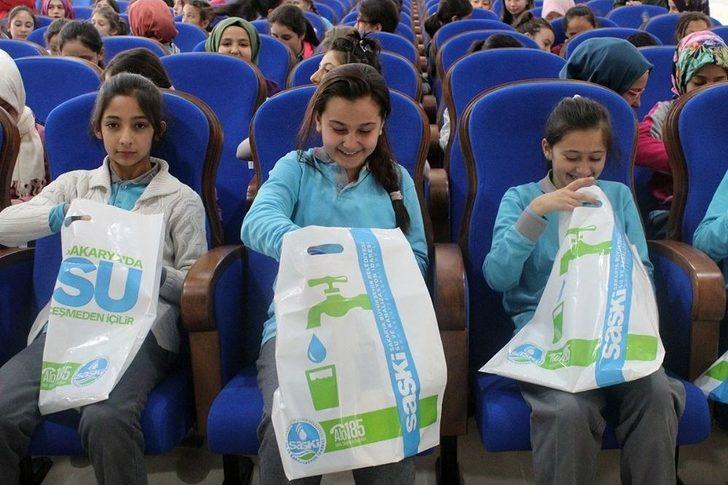 Öğrenciler Saski Eğitimleriyle Eğlenerek Öğreniyorlar G1