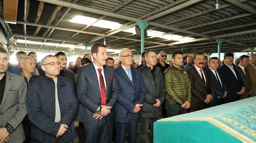 Başkan Yılmaz Personelini Acı G&uuml;n&uuml;nde Yalnız Bırakmadı