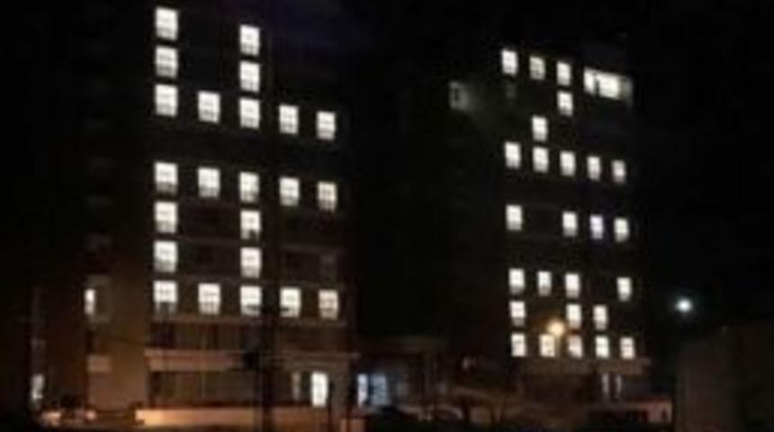 Vakfıkebir Myo Öğrencilerinden Işıklı ’afrin’ Koreografisi