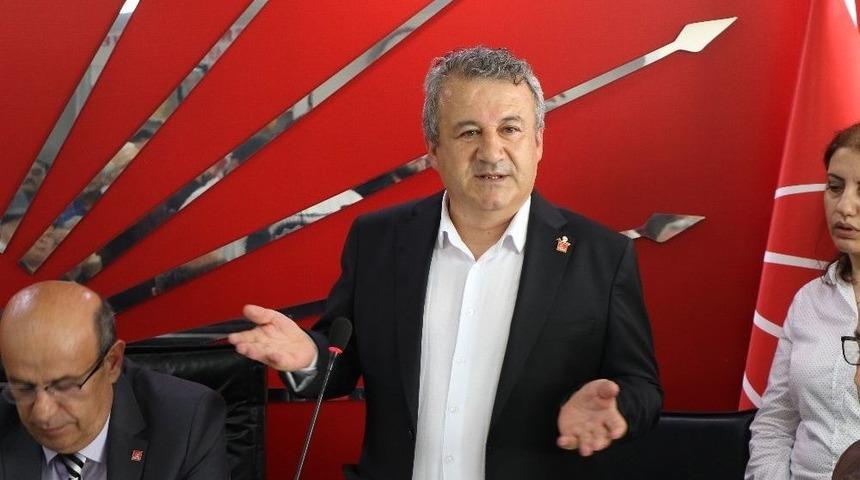 Karaoğlu Aday Adaylığını A&ccedil;ıkladı