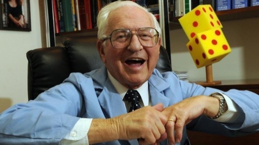 Parmak K&uuml;tletmek Hakikaten Zararlı Mı?