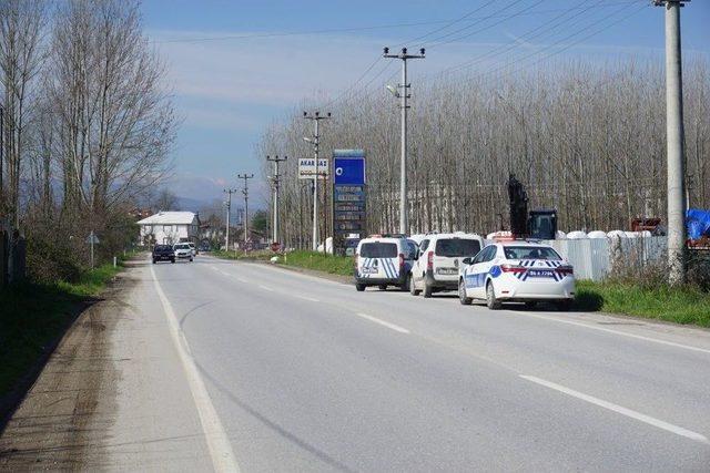 Seyir Halinde Giden Araç Tarafından Ateş Açıldı: 1 Yaralı