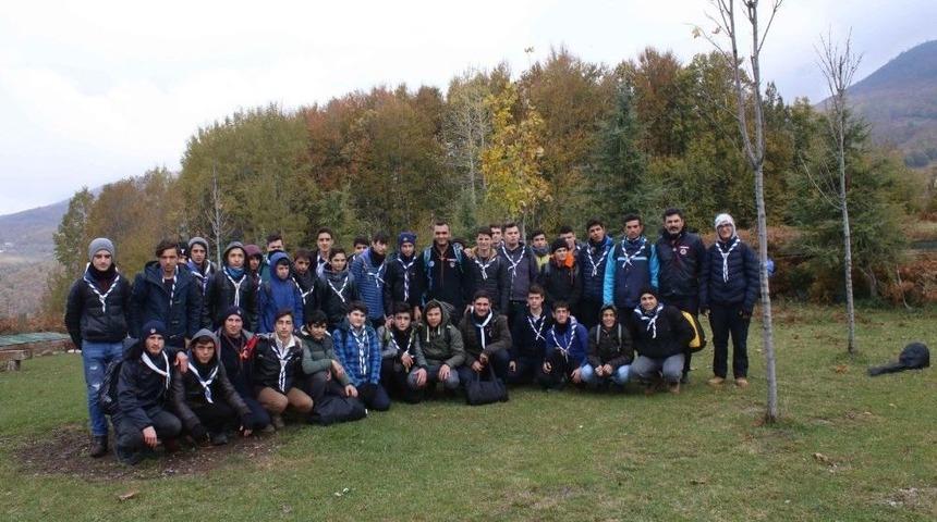 Kağıtsporlu İzciler Eğitim Kampında