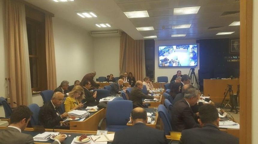 Eskişehir, U&ccedil;ak Seferleri İstiyor