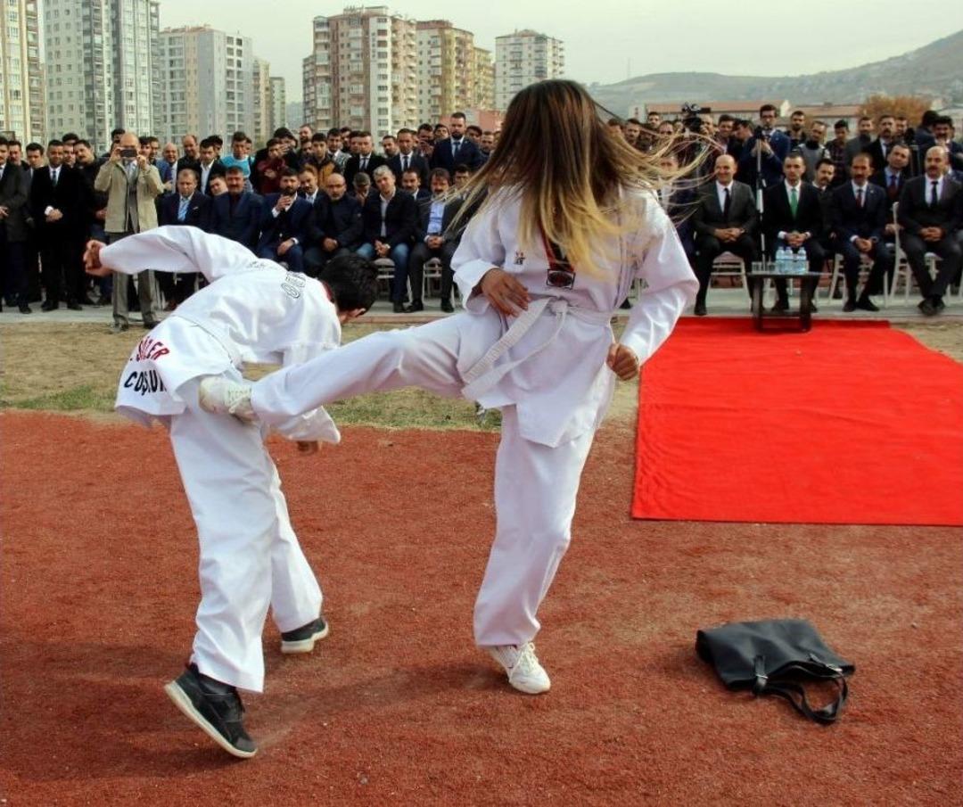 &Uuml;lk&uuml; Ocakları Genel Başkanı Olcay Kılavuz: