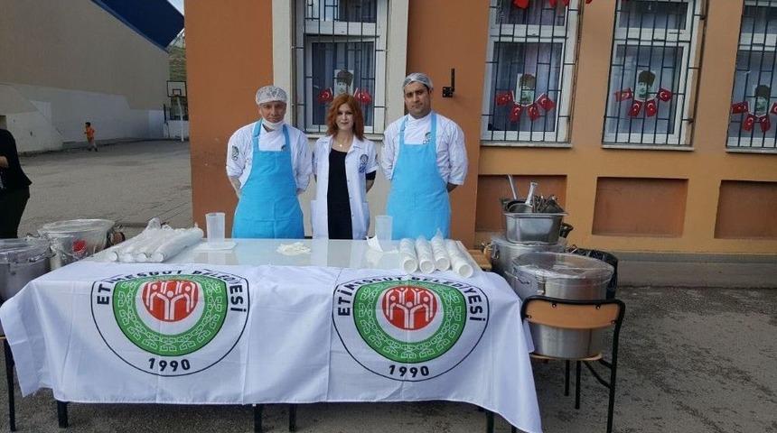 K&uuml;&ccedil;&uuml;k Komandolardan Afrin Duası