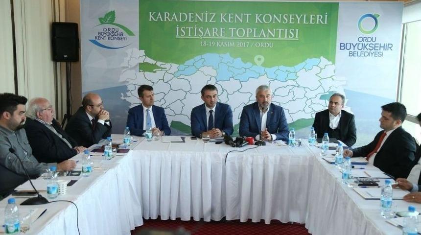 Karadeniz Hızlı Tren Bekliyor