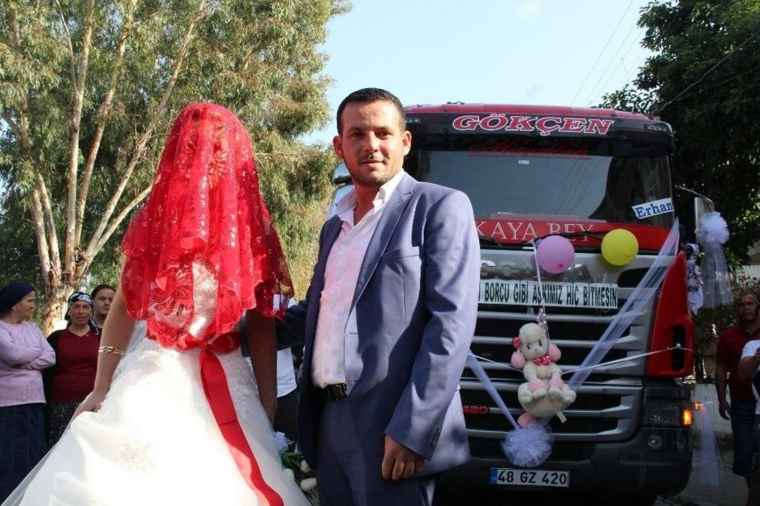 Fethiye&rsquo;de Tır Gelin Arabası Oldu