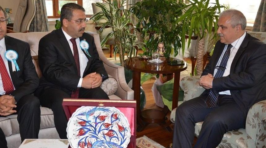 Manisa&rsquo;da Vakıflara Ait 550 Taşınmaz Var