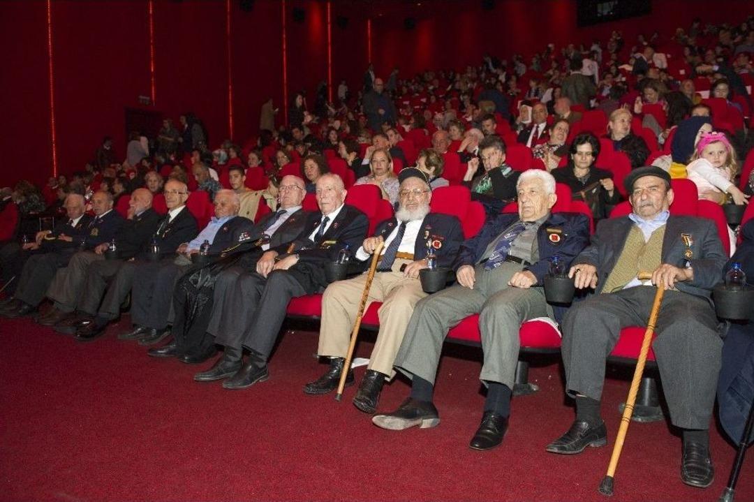 Oscar&rsquo;ın G&ouml;zdesi "Ayla"yı Filmin Oyuncuları İle Birlikte İzlediler