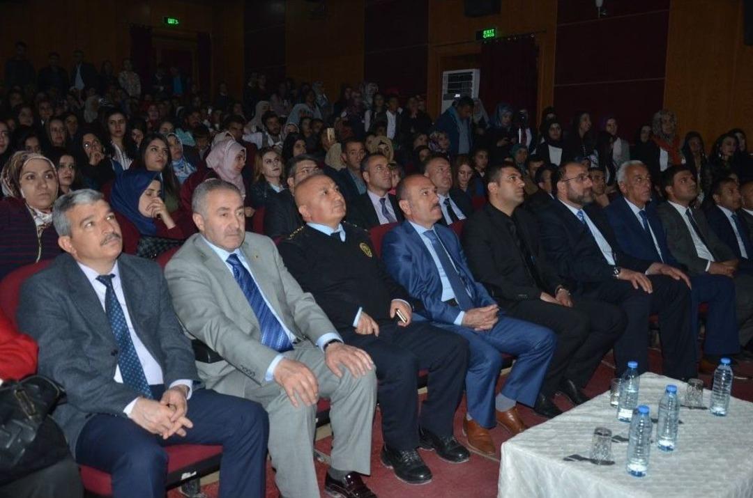 Y&uuml;ksekova&rsquo;da Yılsonu Sergisi