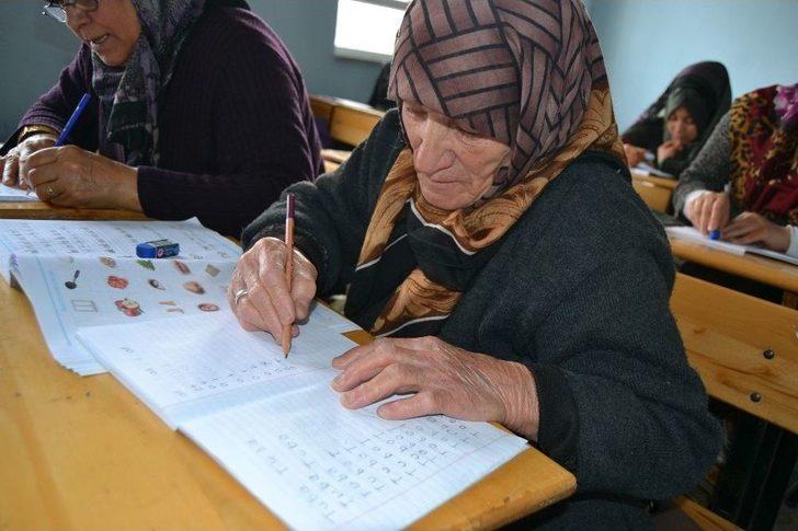 85 Yaşında Okuma Yazma Öğreniyor G5