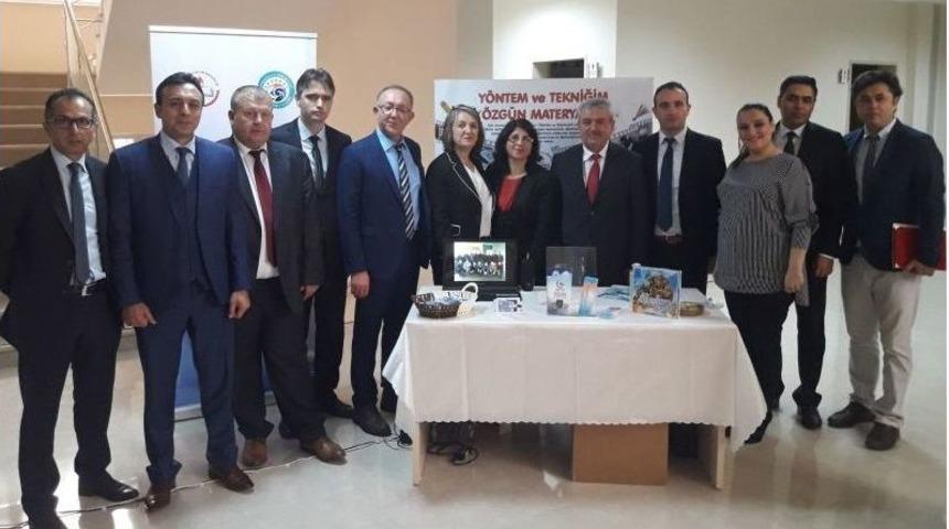 Milli Eğitim&rsquo;e İki &Ouml;d&uuml;l Birden